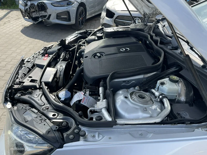 Mercedes-Benz Klasa E W212 E 250 13