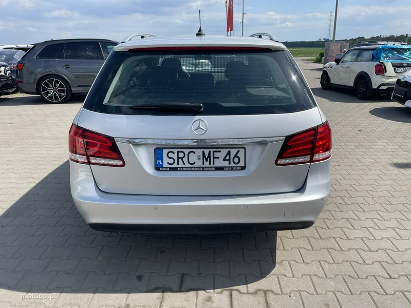 Mercedes-Benz Klasa E W212 E 250 5
