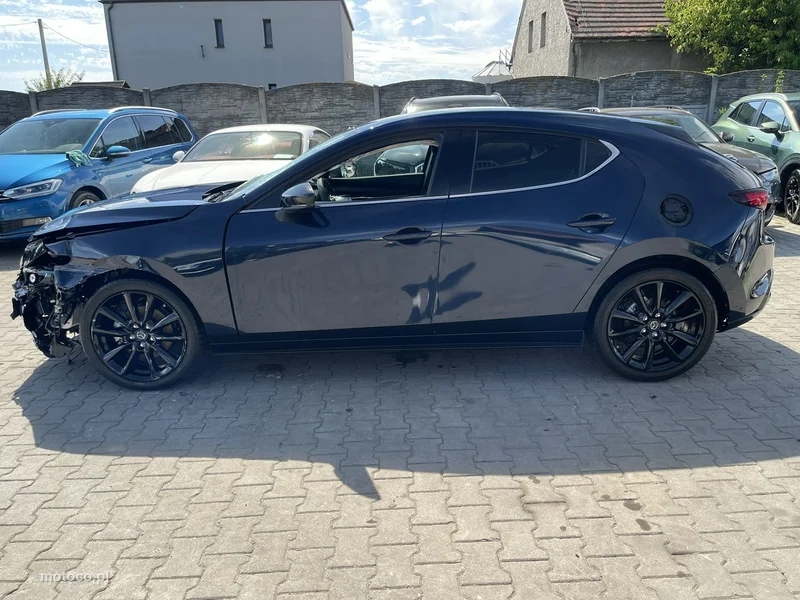 Mazda 3 2