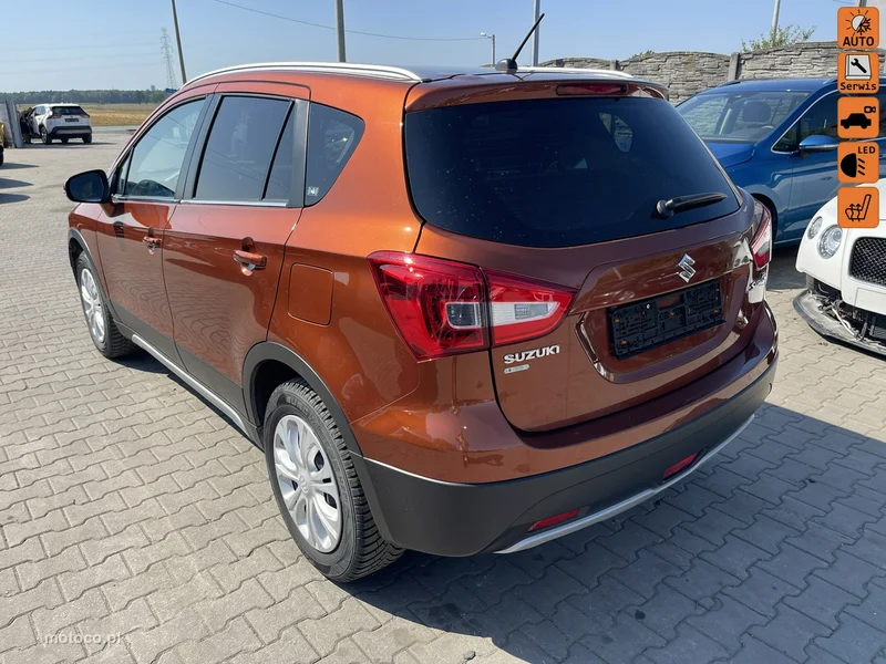 Suzuki (SX4) S-Cross