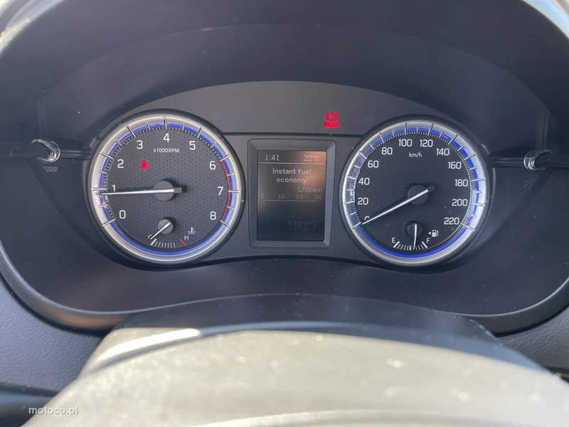 Suzuki (SX4) S-Cross 8