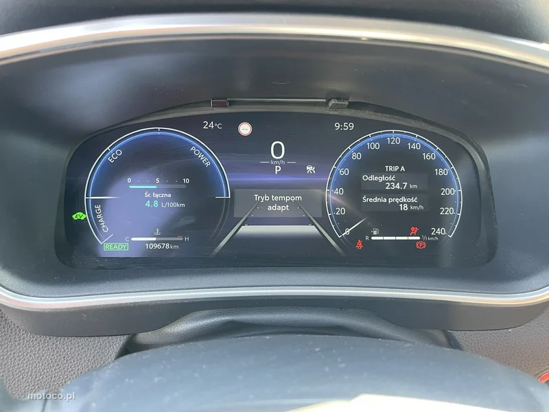 Toyota Corolla E210 7