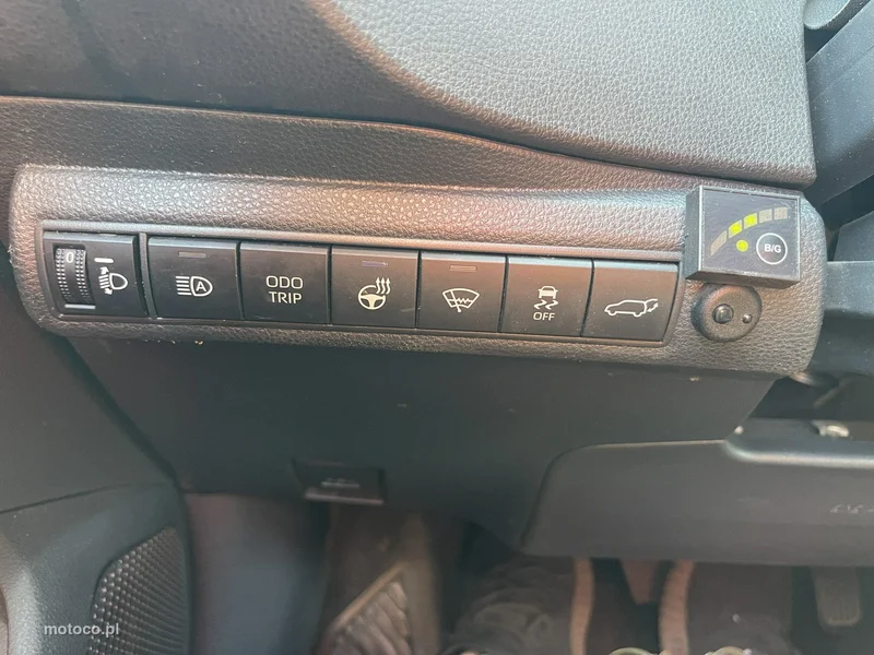 Toyota Corolla E210 14