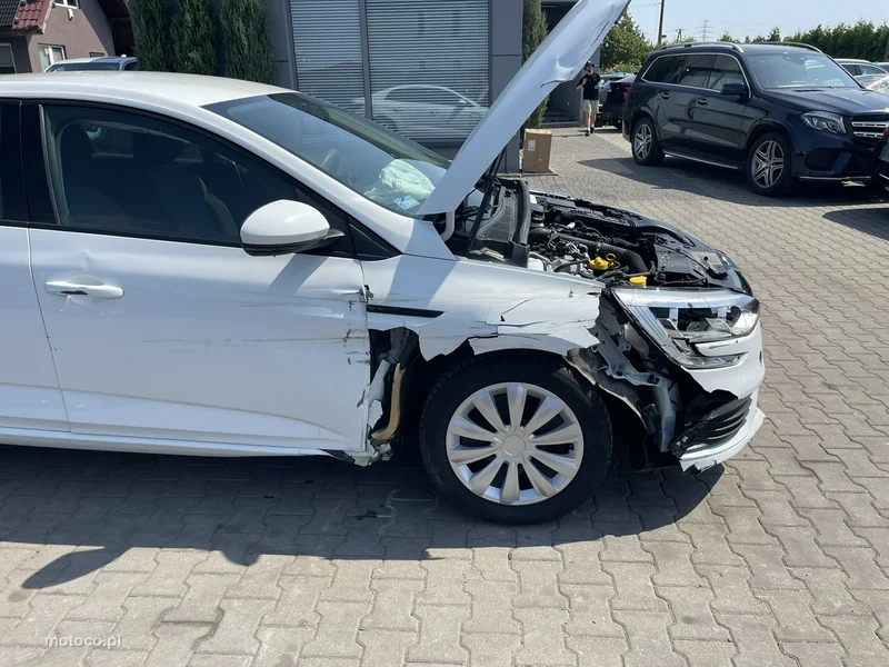 Renault Megane IV 6