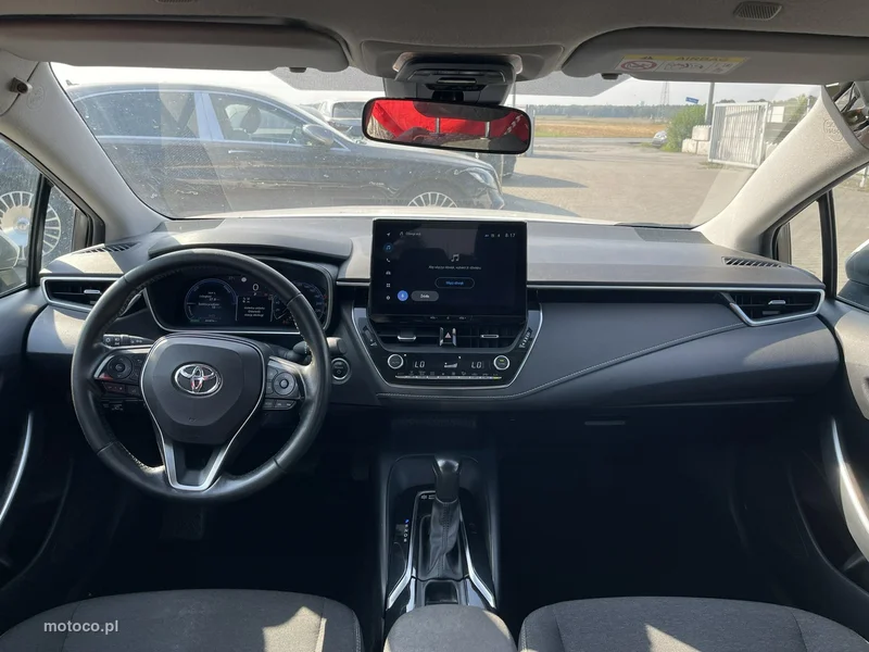 Toyota Corolla E210 9