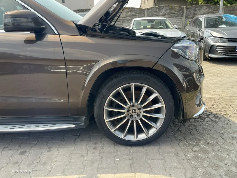Mercedes-Benz GLS Klasa 11