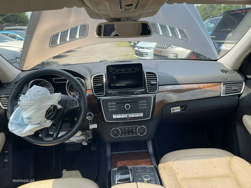 Mercedes-Benz GLS Klasa 14