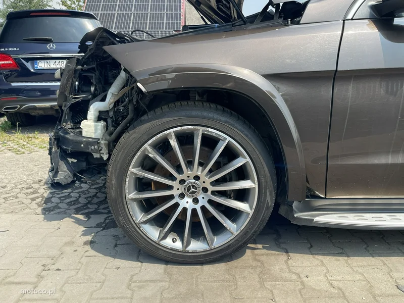 Mercedes-Benz GLS Klasa 6
