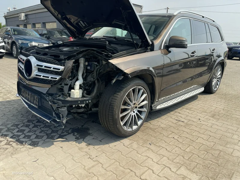 Mercedes-Benz GLS Klasa 7