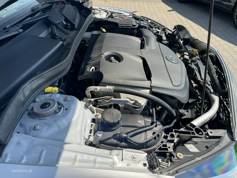 Infiniti Q30 16