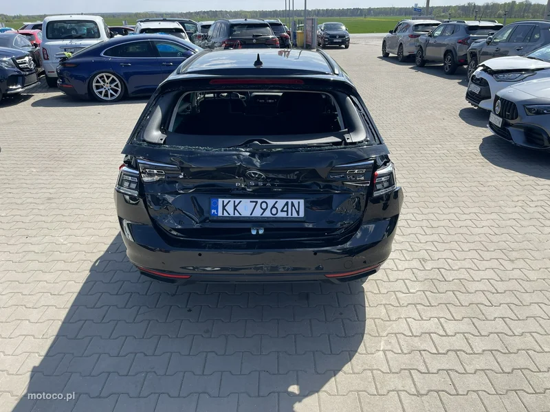 Volkswagen Passat Variant B8 5