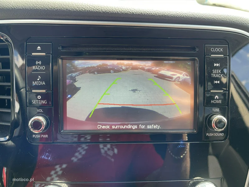 Mitsubishi Outlander 10