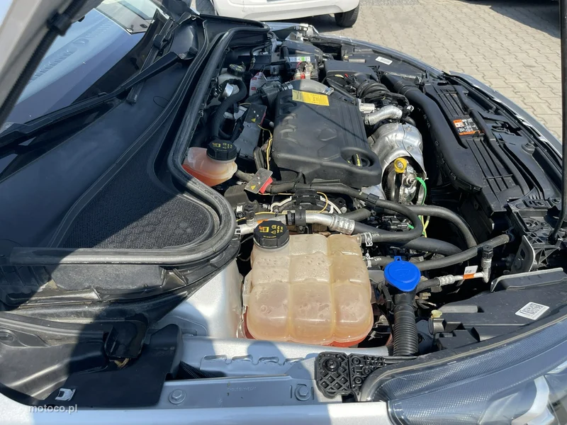 Ford Focus IV 12