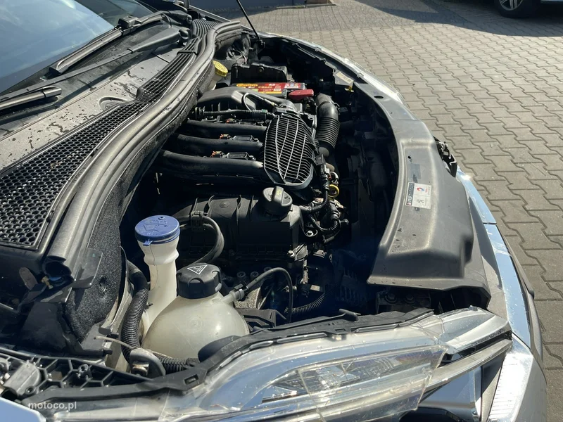 Peugeot 208 15