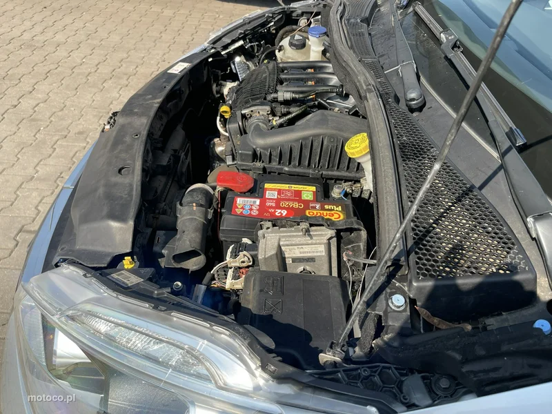 Peugeot 208 16
