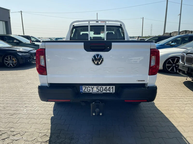 Volkswagen Amarok 8