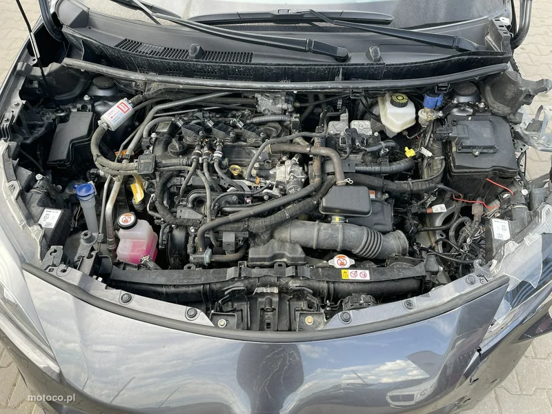 Toyota Yaris Cross XP210 14