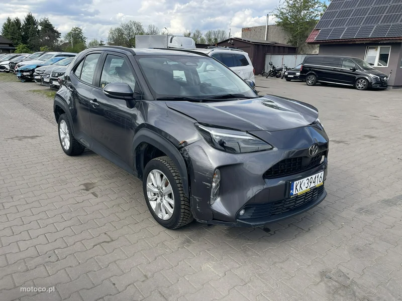 Toyota Yaris Cross XP210 3