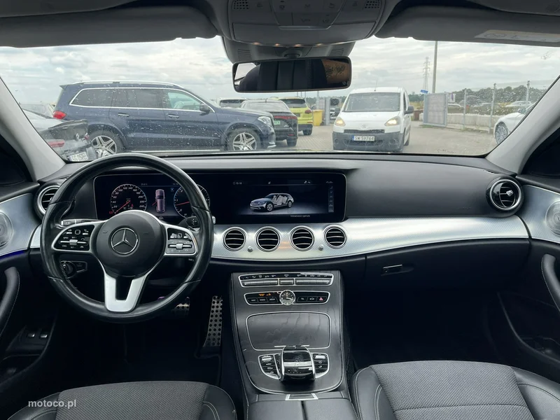 Mercedes-Benz Klasa E W213 E 400 9