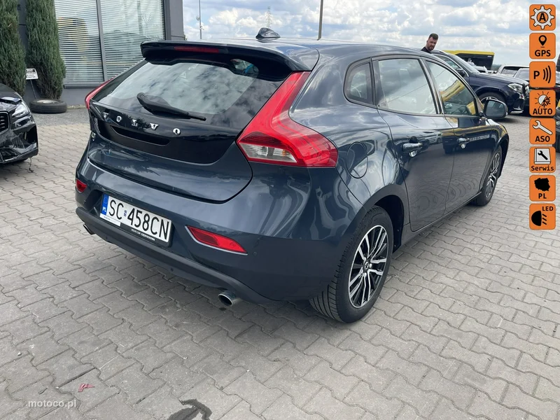 Volvo V40