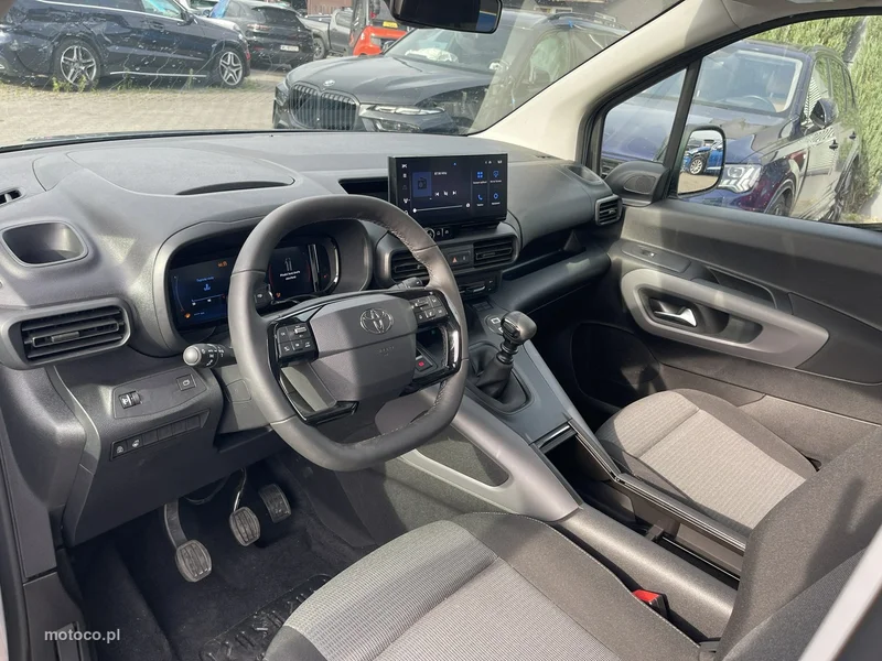 Toyota Proace City Verso 6
