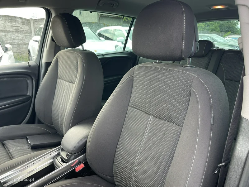 Opel Zafira C Tourer 11