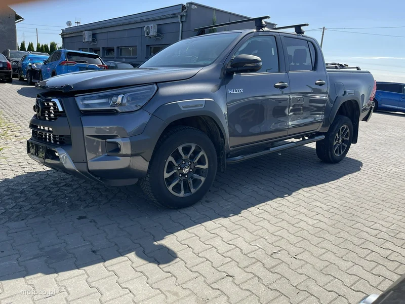 Toyota Hilux AN120 2