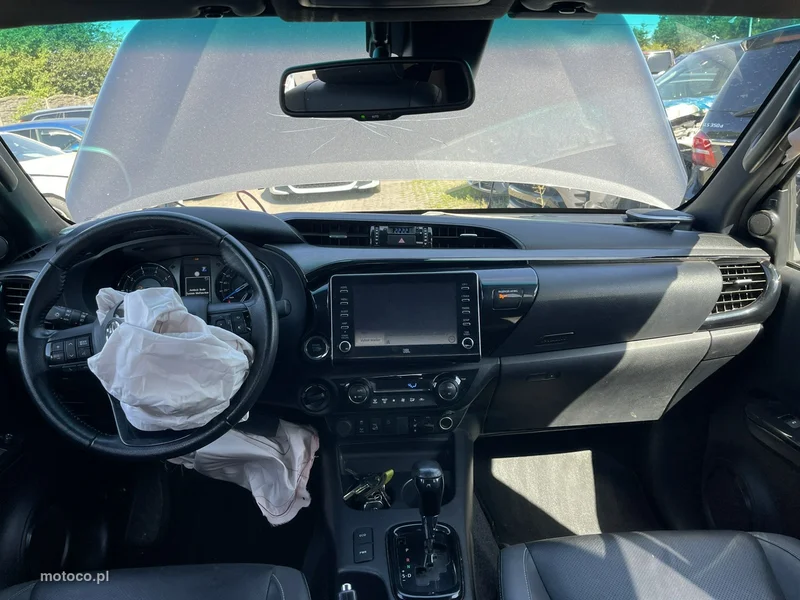 Toyota Hilux AN120 11