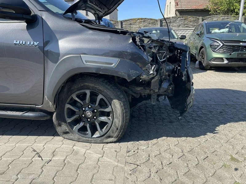 Toyota Hilux AN120 5