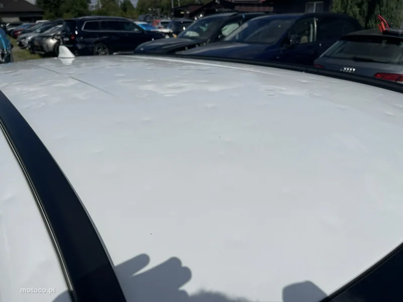 Toyota Corolla E210 7
