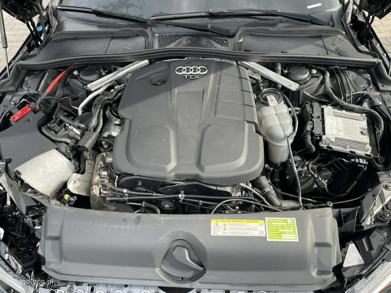 Audi A4 B9 11