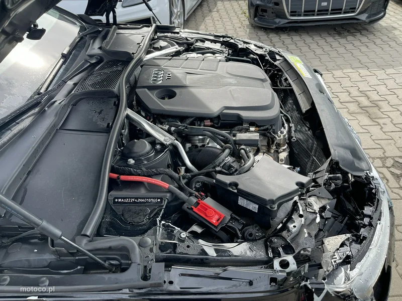Audi A4 B9 12