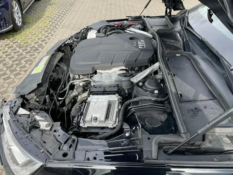 Audi A4 B9 13