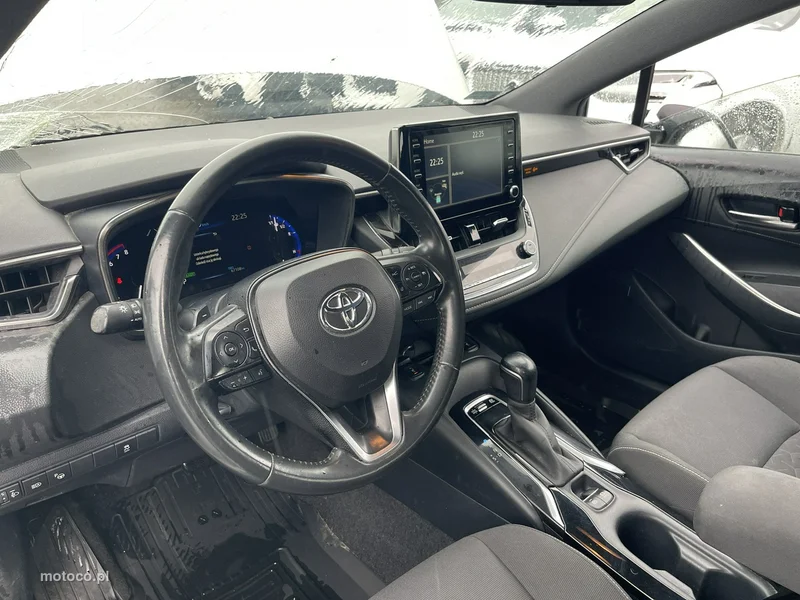 Toyota Corolla E210 8