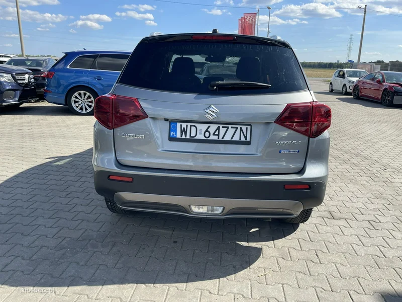 Suzuki Vitara 6