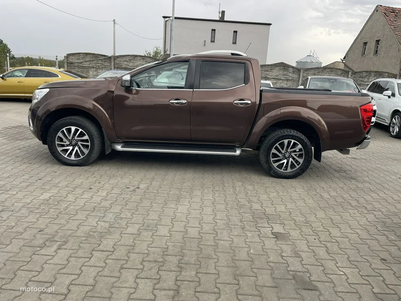 Nissan Navara 2