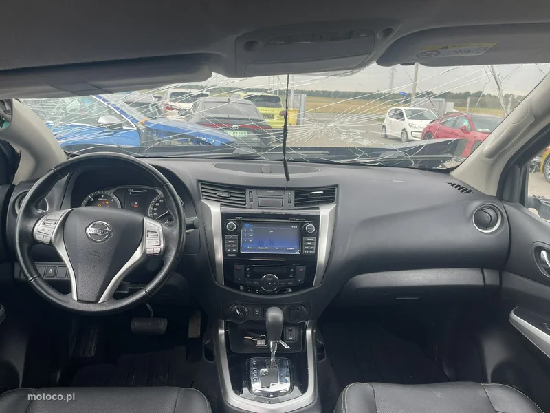 Nissan Navara 12