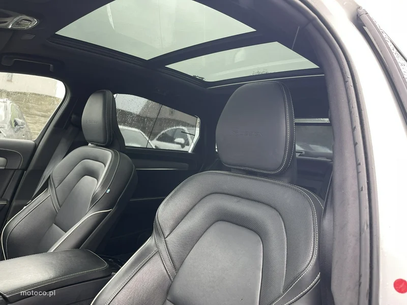 Volvo S90 16