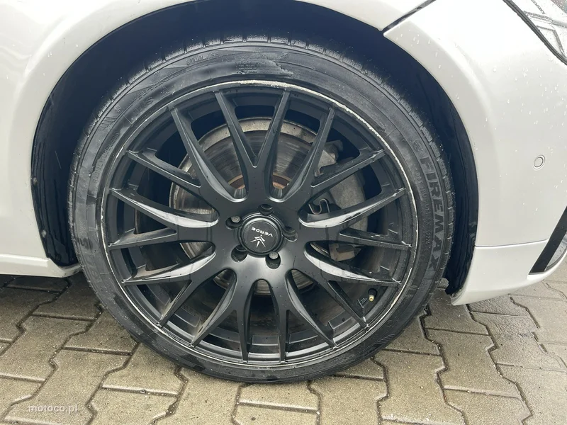 Volvo S90 8