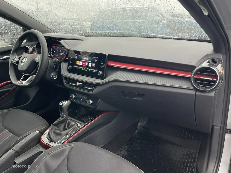 Skoda Fabia IV 10