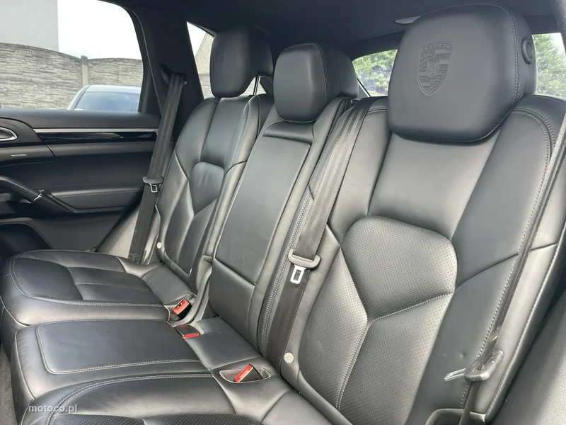 Porsche Cayenne 92A Cayenne S 14