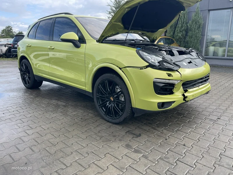 Porsche Cayenne 92A Cayenne S 4