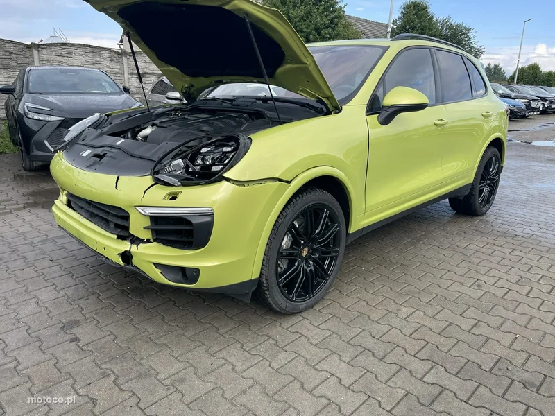 Porsche Cayenne 92A Cayenne S 5
