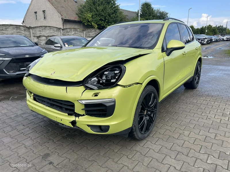 Porsche Cayenne 92A Cayenne S 6