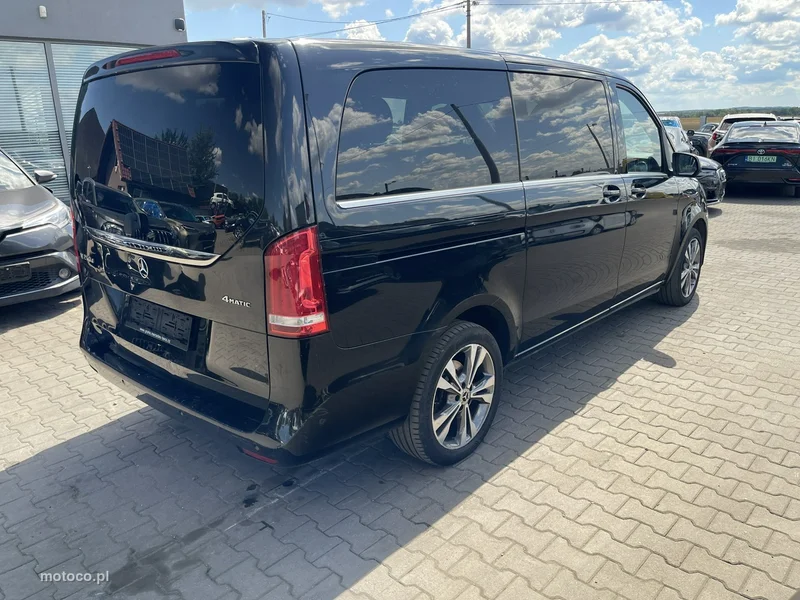 Mercedes-Benz Klasa V W447 V 250 3