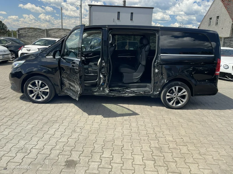 Mercedes-Benz Klasa V W447 V 250 6