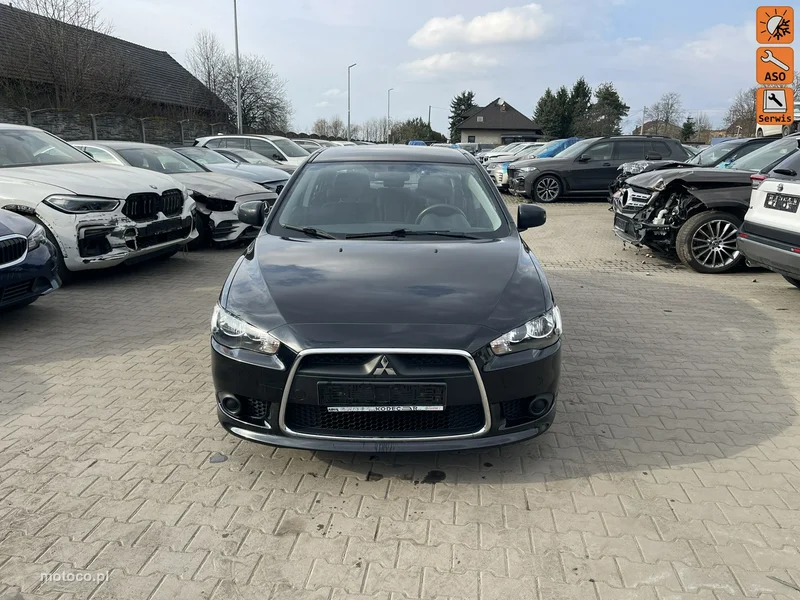 Mitsubishi Lancer