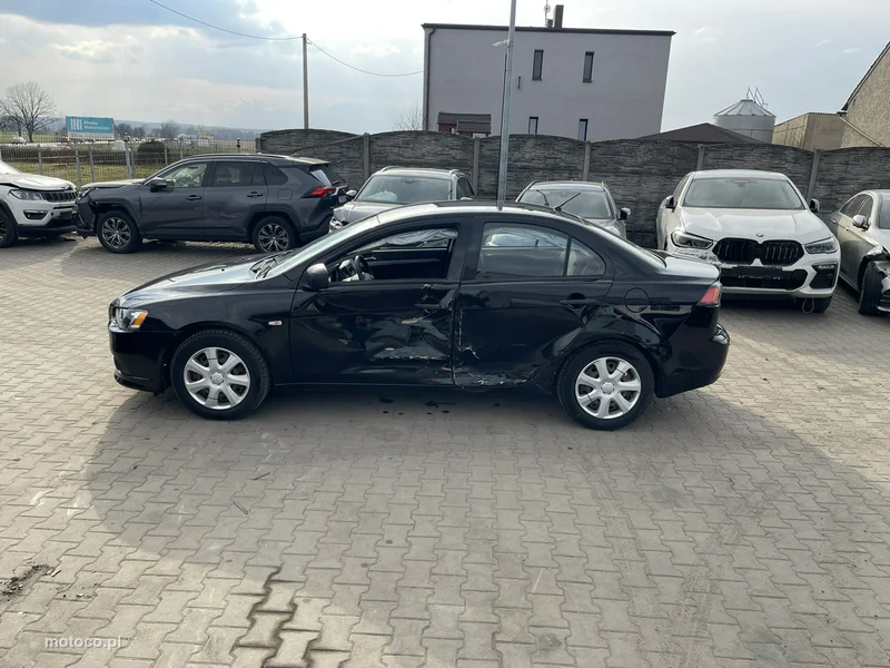 Mitsubishi Lancer 5
