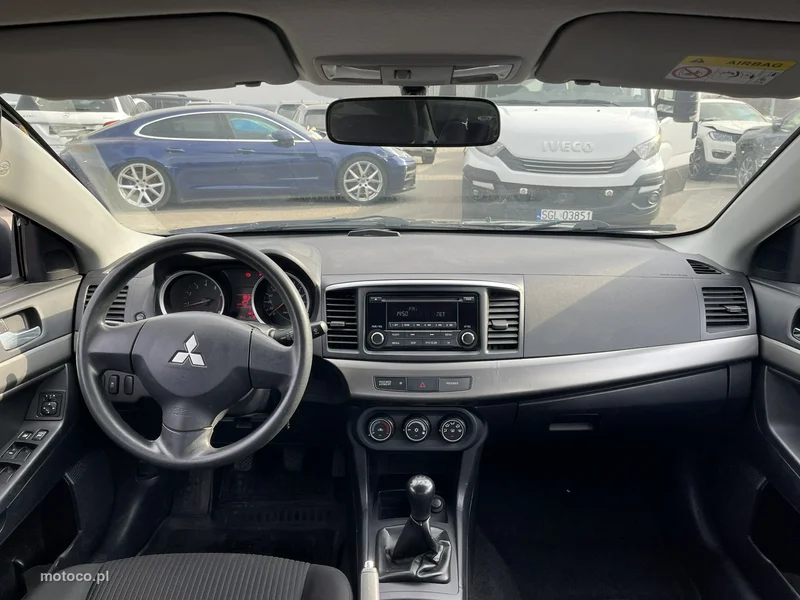 Mitsubishi Lancer 9