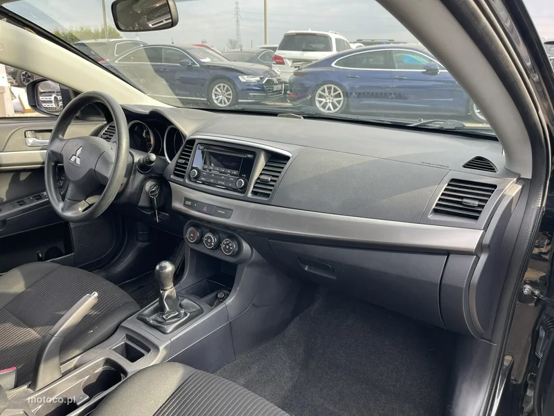 Mitsubishi Lancer 10
